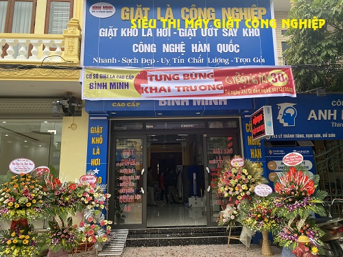 khach-hang-tiem-giat-hai-phong