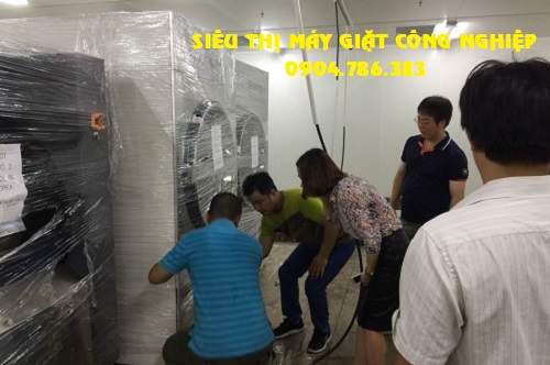Lắp đặt máy giặt công nghiệp cho Trung tâm tiệc cưới