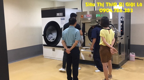 Chọn máy giặt công nghiệp có khả năng hoạt động ổn định và ít tiếng ồn