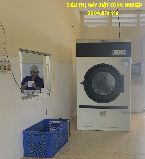 Lắp đặt máy sấy công nghiệp cũng phụ thuộc vào loại máy giặt công nghiệp
