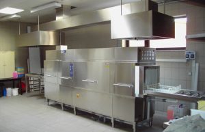 Máy rửa bát công nghiệp giá bao nhiêu dựa vào nhu cầu sử dụng