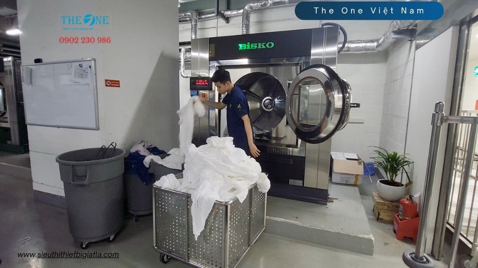 Máy giặt công nghiệp 60–70kg
